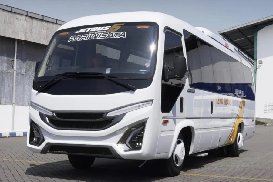 Minibus Jumbo 20 seats